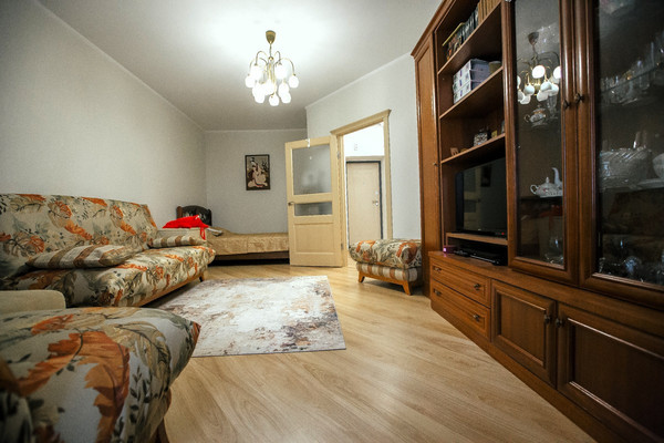 Продам однокомнатную (1-комн.) квартиру, Московский пр-кт, 109а, Воронеж г