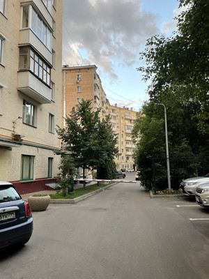 Продам трехкомнатную (3-комн.) квартиру, Люсиновская ул, 36/50, Москва г