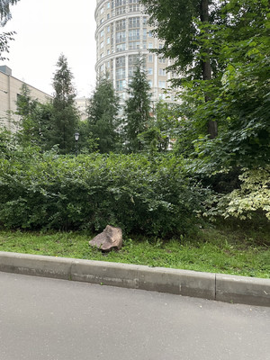 Продам трехкомнатную (3-комн.) квартиру, Люсиновская ул, 36/50, Москва г