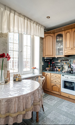 Продам трехкомнатную (3-комн.) квартиру, Люсиновская ул, 36/50, Москва г