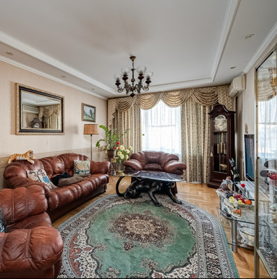Продам трехкомнатную (3-комн.) квартиру, Люсиновская ул, 36/50, Москва г