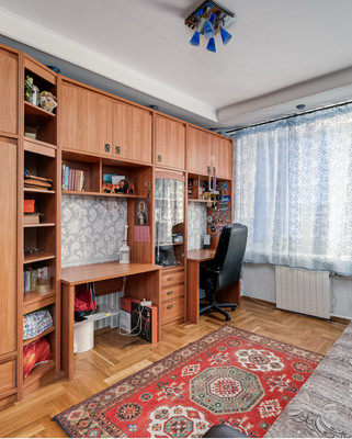 Продам трехкомнатную (3-комн.) квартиру, Люсиновская ул, 36/50, Москва г
