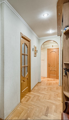 Продам трехкомнатную (3-комн.) квартиру, Люсиновская ул, 36/50, Москва г
