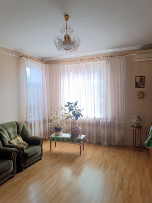 Продам дом, Фурмановская ул, 8к7, Ростов-на-Дону г, 0 км от города