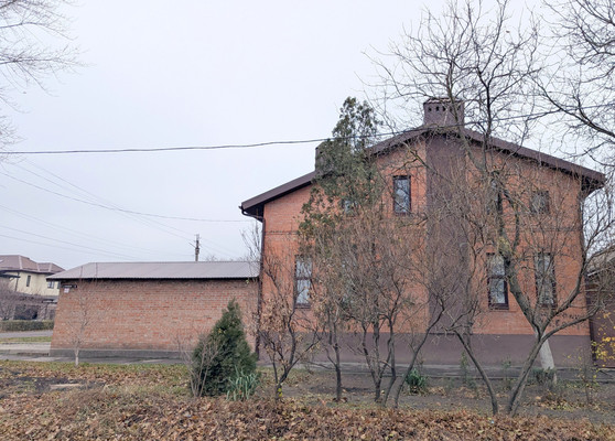 Продам дом, Фурмановская ул, 8к7, Ростов-на-Дону г, 0 км от города