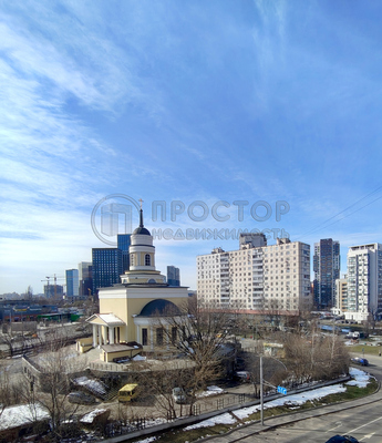 Продам многокомнатную квартиру, Бескудниковский б-р, 2к1, Москва г