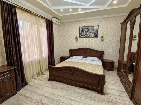 Продам однокомнатную (1-комн.) квартиру, Лазурная ул, 14, Витязево с