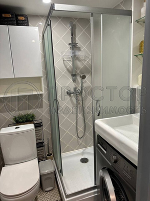 Продам однокомнатную (1-комн.) квартиру, 2-я Рощинская ул, 10, Москва г
