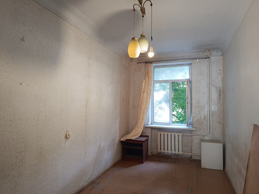 Продам двухкомнатную (2-комн.) квартиру, Шмидта пер, 3, Симферополь г