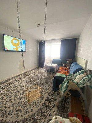 Продам многокомнатную квартиру, Безымянный пер, 1, Нижний Тагил г