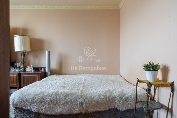 Продам трехкомнатную (3-комн.) квартиру, Херсонская ул, 18, Москва г
