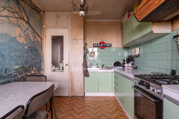 Продам трехкомнатную (3-комн.) квартиру, Херсонская ул, 18, Москва г
