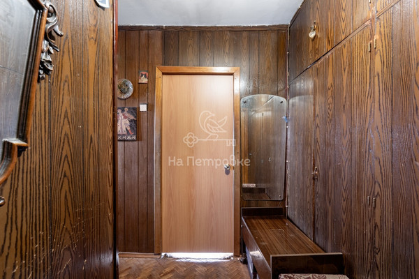 Продам трехкомнатную (3-комн.) квартиру, Херсонская ул, 18, Москва г