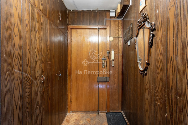 Продам трехкомнатную (3-комн.) квартиру, Херсонская ул, 18, Москва г