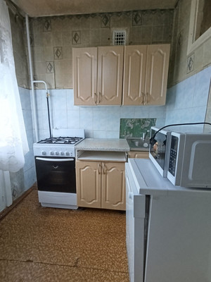 Продам двухкомнатную (2-комн.) квартиру, Балакинская ул, 18, Нижний Тагил г