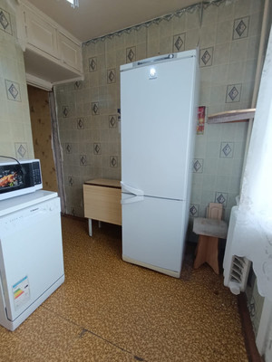 Продам двухкомнатную (2-комн.) квартиру, Балакинская ул, 18, Нижний Тагил г