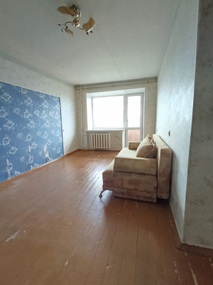 Продам двухкомнатную (2-комн.) квартиру, Балакинская ул, 18, Нижний Тагил г