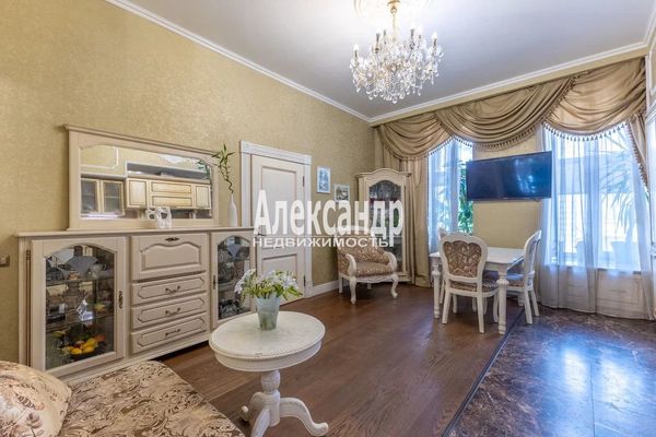 Продам двухкомнатную (2-комн.) квартиру, Некрасова ул, 38/26, Санкт-Петербург г