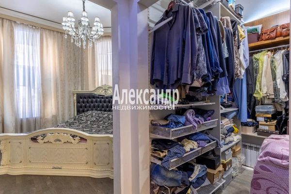 Продам двухкомнатную (2-комн.) квартиру, Некрасова ул, 38/26, Санкт-Петербург г