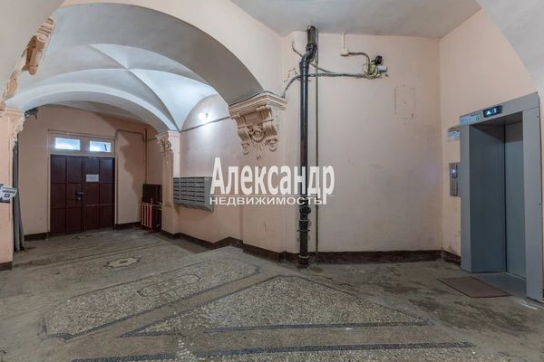Продам двухкомнатную (2-комн.) квартиру, Некрасова ул, 38/26, Санкт-Петербург г