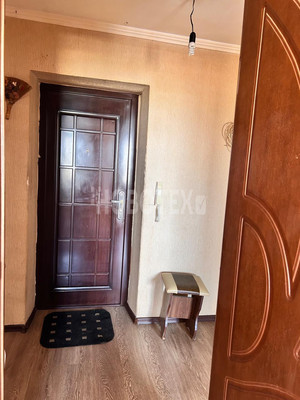 Продам двухкомнатную (2-комн.) квартиру, Короленко ул, 2, Кропоткин г