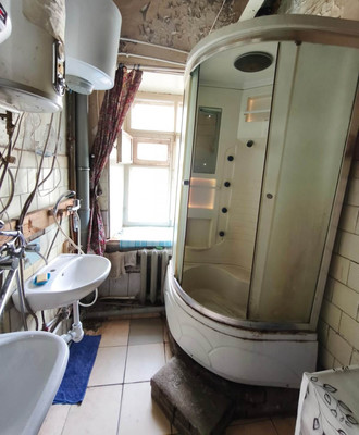 Продам комнату в 11-комн. квартире, Большая Пушкарская ул, 26а, Санкт-Петербург г