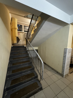 Продам трехкомнатную (3-комн.) квартиру, Красного Маяка ул, 13к2, Москва г