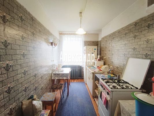 Продам двухкомнатную (2-комн.) квартиру, 4, Кравцово п