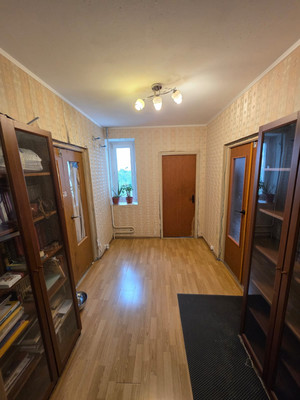 Продам трехкомнатную (3-комн.) квартиру, Мытищинская ул, 24А, Троицкое с