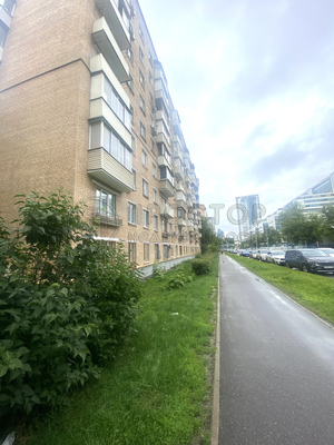 Продам трехкомнатную (3-комн.) квартиру, Василисы Кожиной ул, 8к3, Москва г