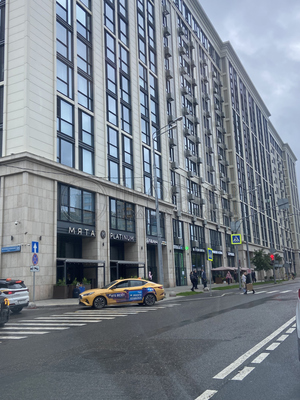 Продам трехкомнатную (3-комн.) квартиру, Василисы Кожиной ул, 8к3, Москва г