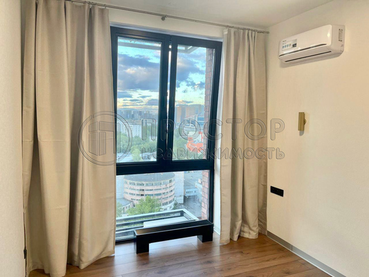 Продам трехкомнатную (3-комн.) квартиру, Окружной проезд, 10Б, Москва г