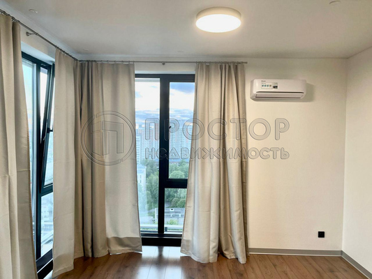 Продам трехкомнатную (3-комн.) квартиру, Окружной проезд, 10Б, Москва г
