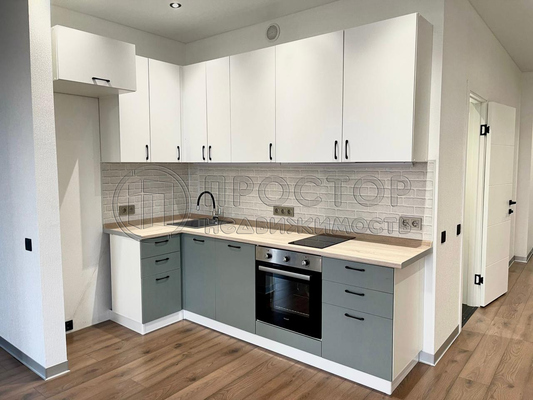 Продам трехкомнатную (3-комн.) квартиру, Окружной проезд, 10Б, Москва г