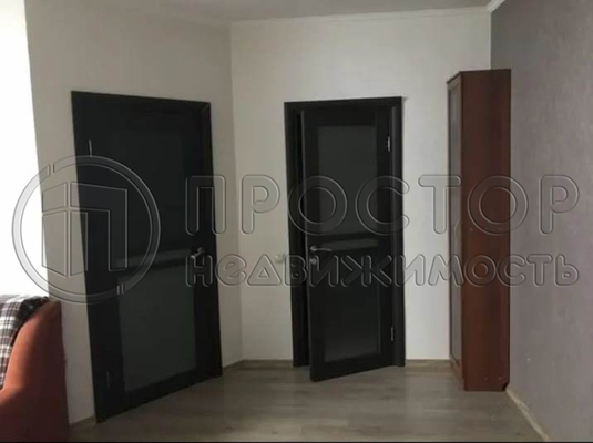 Продам трехкомнатную (3-комн.) квартиру, Березовая аллея ул, 5к1, Апрелевка г