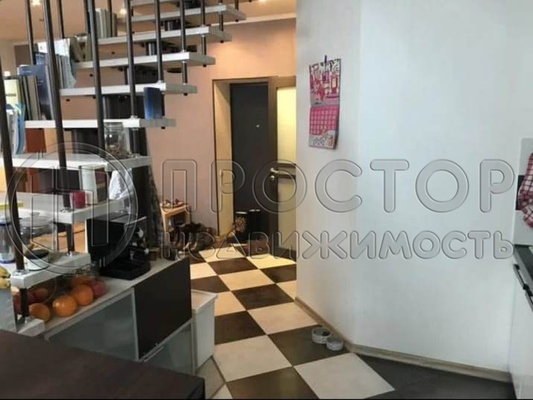Продам трехкомнатную (3-комн.) квартиру, Березовая аллея ул, 5к1, Апрелевка г