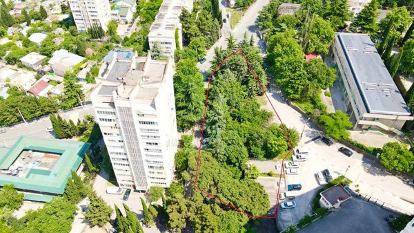 Продам участок 20 соток, ИЖС, Октябрьская ул, 37, Алушта г, 0 км от города