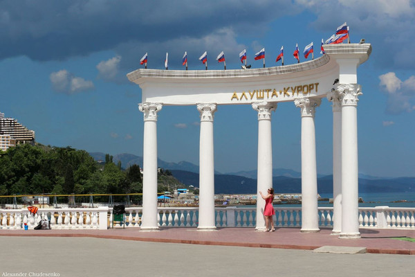 Продам участок 20 соток, ИЖС, Октябрьская ул, 37, Алушта г, 0 км от города