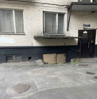 Продам коммерческое помещение 383 м2, Кирочная ул, 61А, Санкт-Петербург г