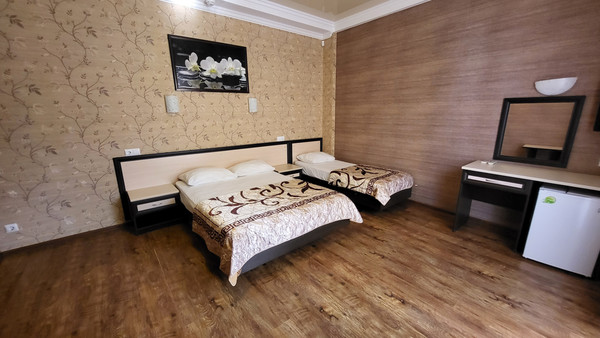 Продам однокомнатную (1-комн.) квартиру, Лазурная ул, 14, Витязево с