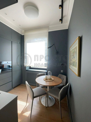 Продам двухкомнатную (2-комн.) квартиру, Бронная М. ул, 17, Москва г
