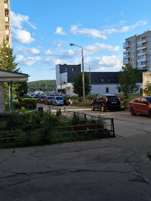 Продам трехкомнатную (3-комн.) квартиру, Захарова ул, 9, Нижний Тагил г