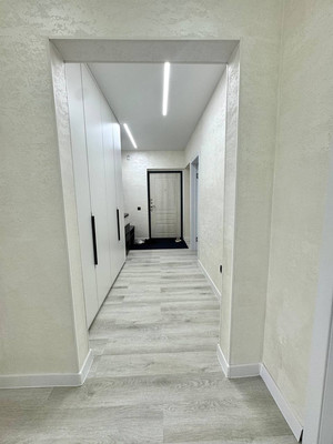 Продам трехкомнатную (3-комн.) квартиру, Ботаника кв-л, 4, Маркова рп