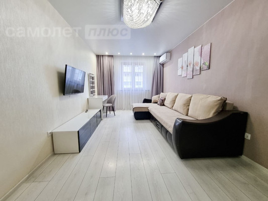 Продам двухкомнатную (2-комн.) квартиру, Московская ул, 131к2, Краснодар г