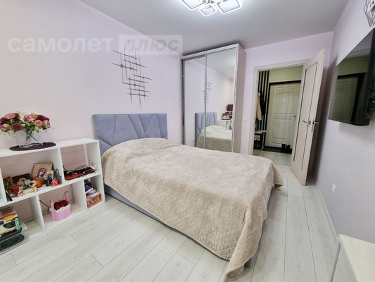 Продам двухкомнатную (2-комн.) квартиру, Московская ул, 131к2, Краснодар г
