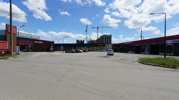Продам мойку 292 м2, Мира б-р, 27кЕ, Невинномысск г