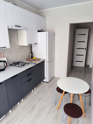 Продам однокомнатную (1-комн.) квартиру, Рабочая ул, 48б, Пионерский г