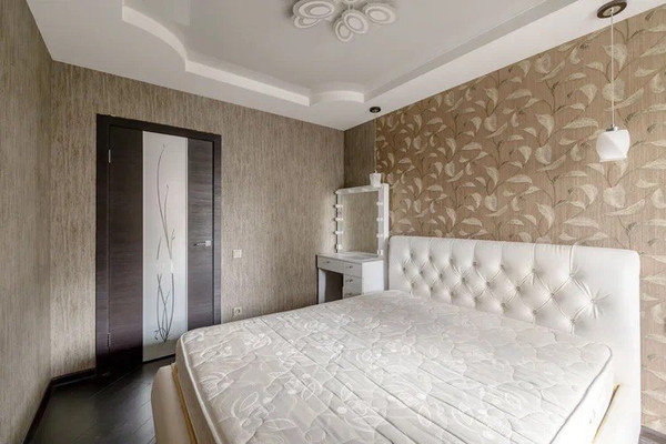 Продам трехкомнатную (3-комн.) квартиру, Рождественская ул, 21к1, Москва г
