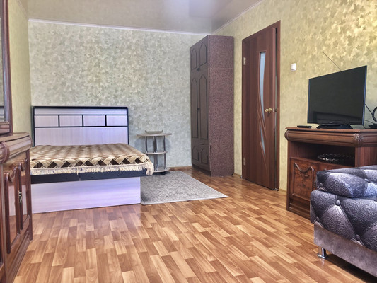 Продам однокомнатную (1-комн.) квартиру, Ладожская ул, 168, Пенза г