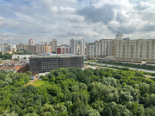 Продам двухкомнатную (2-комн.) квартиру, Генерала Дорохова ул, 49, Москва г
